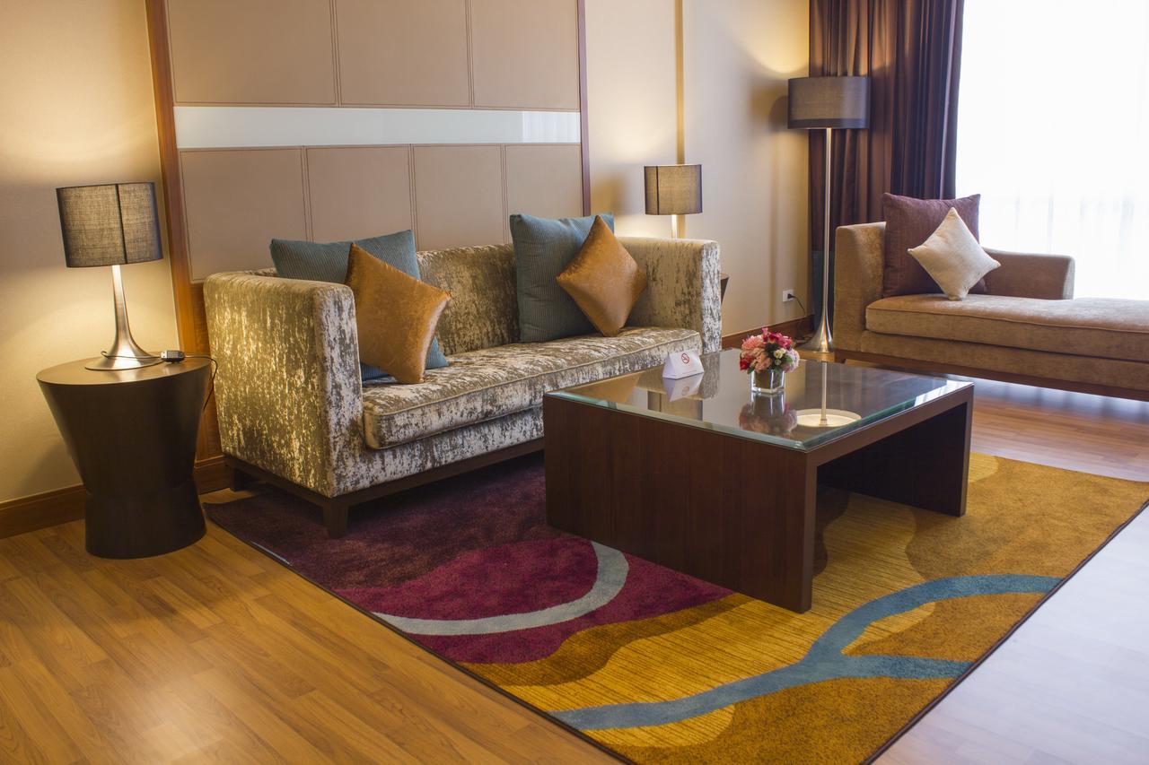 The Grand Fourwings Convention Hotel Bangkok Luaran gambar